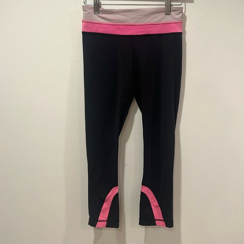 Lululemon Women’s Run Inspire Crop II Leggings Size 4 Back Waist Zip Pocket